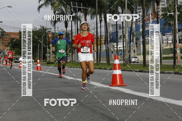 Buy your photos of the eventSantander Track & Field Run Series - Shopping Tambor on Fotop