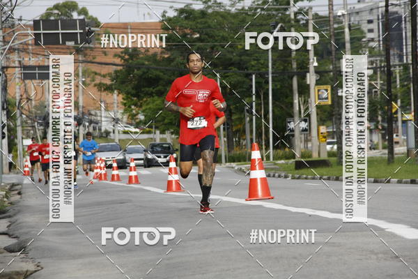 Buy your photos of the eventSantander Track & Field Run Series - Shopping Tambor on Fotop