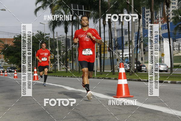 Buy your photos of the eventSantander Track & Field Run Series - Shopping Tambor on Fotop