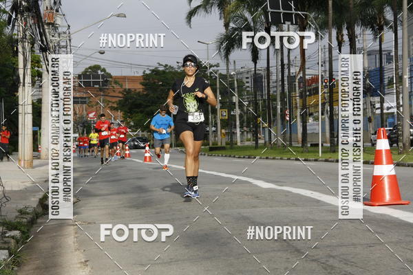 Buy your photos of the eventSantander Track & Field Run Series - Shopping Tambor on Fotop