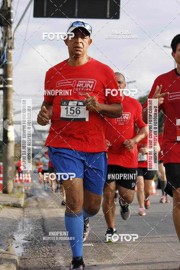 Buy your photos of the eventSantander Track & Field Run Series - Shopping Tambor on Fotop
