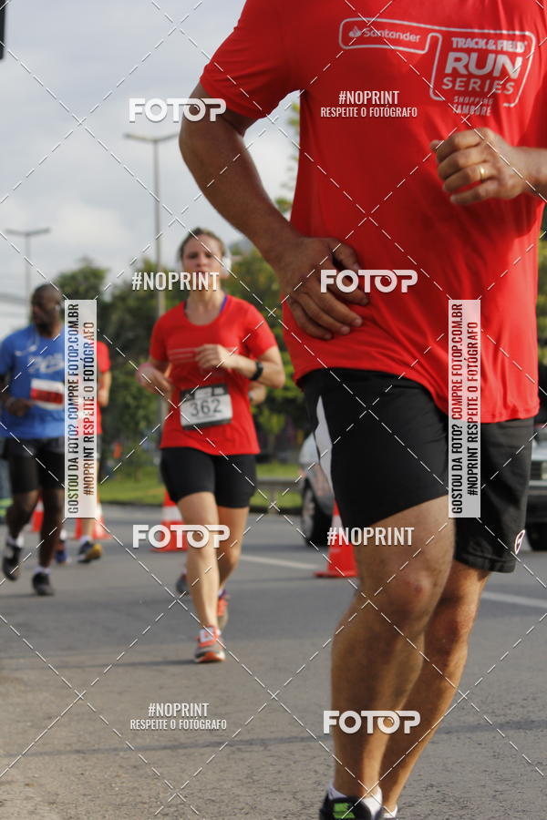 Buy your photos of the eventSantander Track & Field Run Series - Shopping Tambor on Fotop