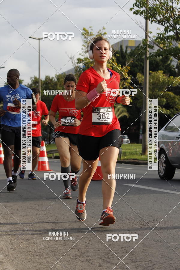Buy your photos of the eventSantander Track & Field Run Series - Shopping Tambor on Fotop