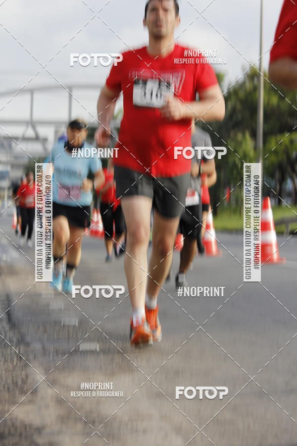 Buy your photos of the eventSantander Track & Field Run Series - Shopping Tambor on Fotop
