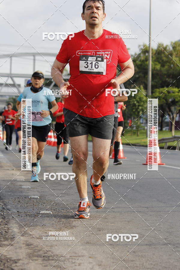 Buy your photos of the eventSantander Track & Field Run Series - Shopping Tambor on Fotop