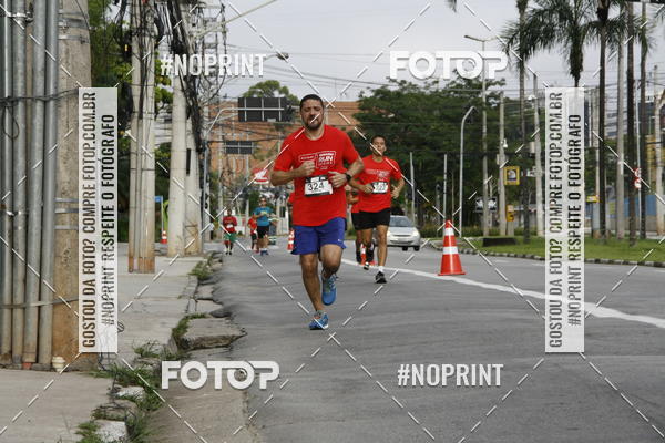 Buy your photos of the eventSantander Track & Field Run Series - Shopping Tambor on Fotop