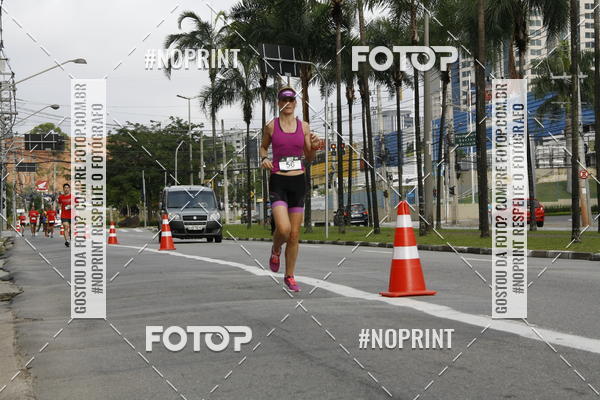 Buy your photos of the eventSantander Track & Field Run Series - Shopping Tambor on Fotop