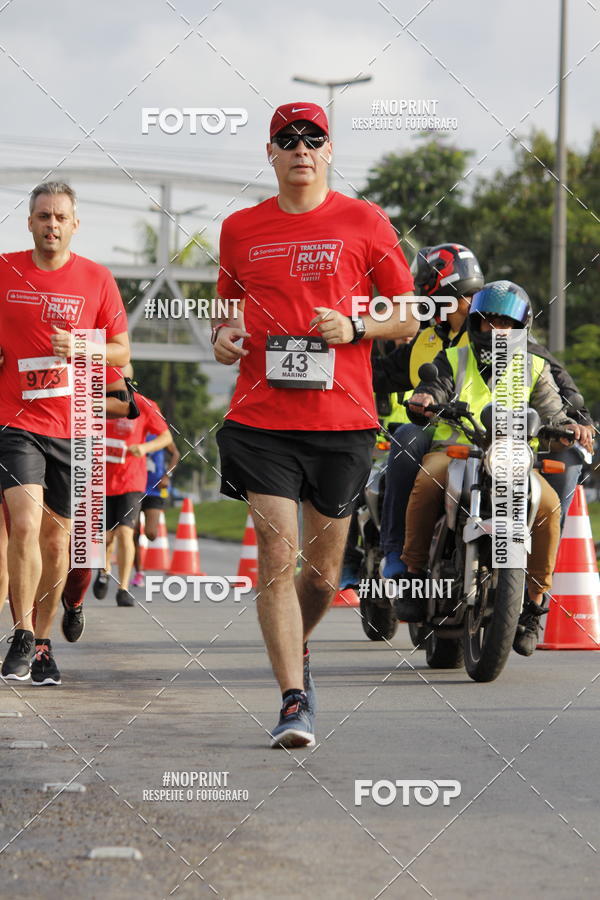 Buy your photos of the eventSantander Track & Field Run Series - Shopping Tambor on Fotop
