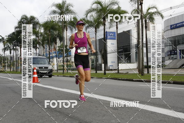 Buy your photos of the eventSantander Track & Field Run Series - Shopping Tambor on Fotop
