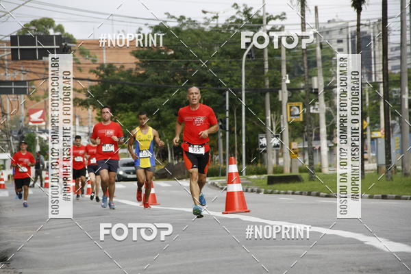 Buy your photos of the eventSantander Track & Field Run Series - Shopping Tambor on Fotop