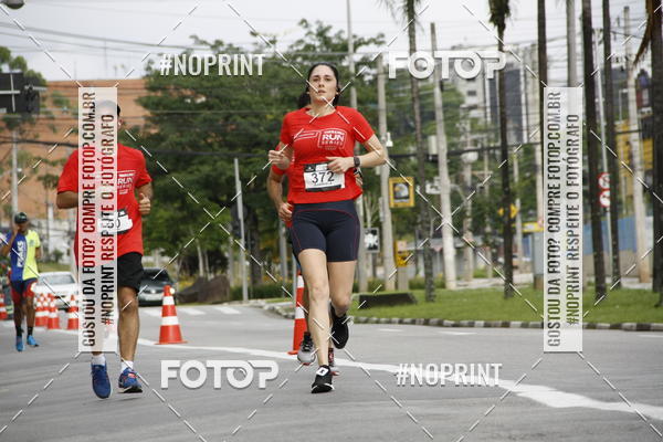 Buy your photos of the eventSantander Track & Field Run Series - Shopping Tambor on Fotop