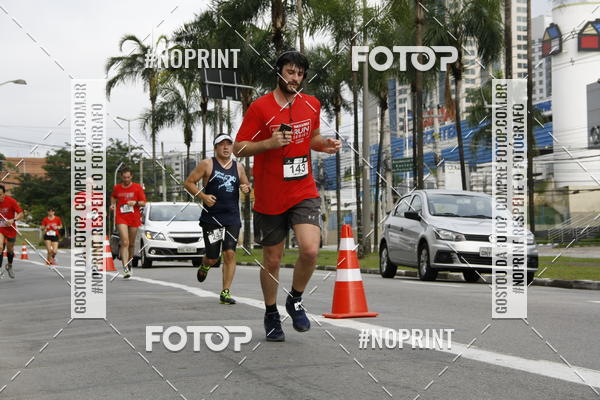 Buy your photos of the eventSantander Track & Field Run Series - Shopping Tambor on Fotop