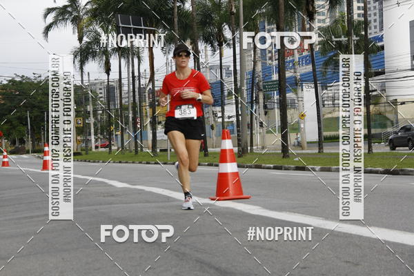 Buy your photos of the eventSantander Track & Field Run Series - Shopping Tambor on Fotop