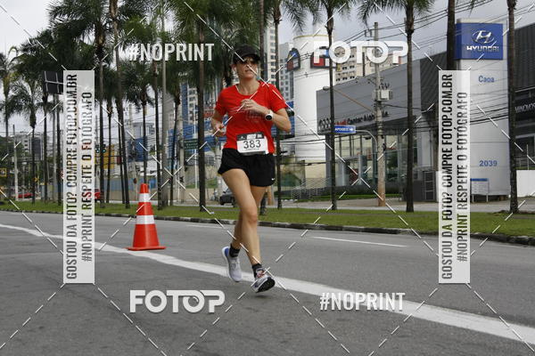 Buy your photos of the eventSantander Track & Field Run Series - Shopping Tambor on Fotop