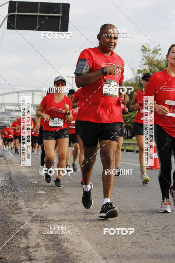 Buy your photos of the eventSantander Track & Field Run Series - Shopping Tambor on Fotop