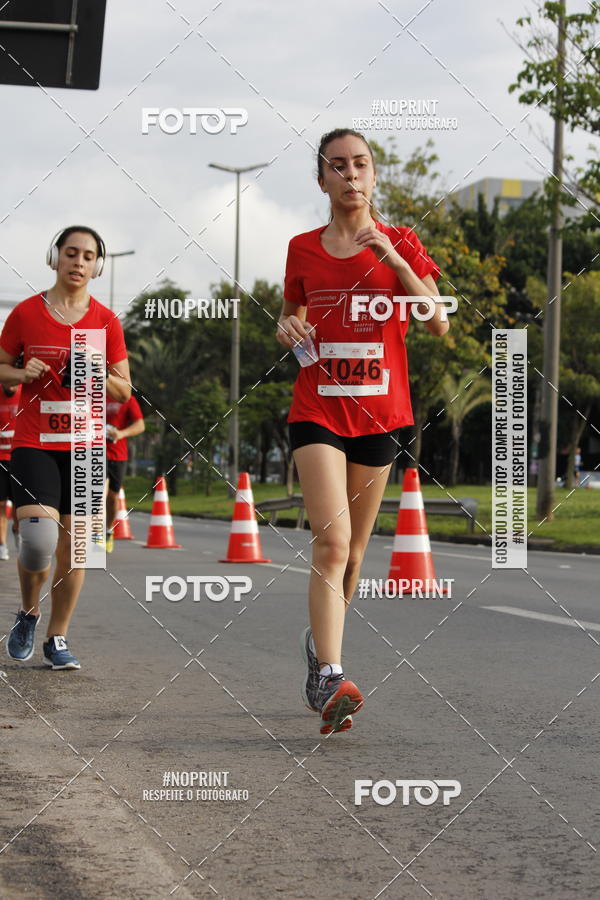 Buy your photos of the eventSantander Track & Field Run Series - Shopping Tambor on Fotop