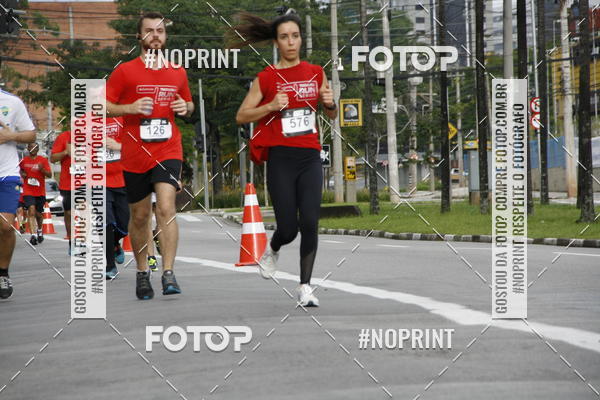 Buy your photos of the eventSantander Track & Field Run Series - Shopping Tambor on Fotop
