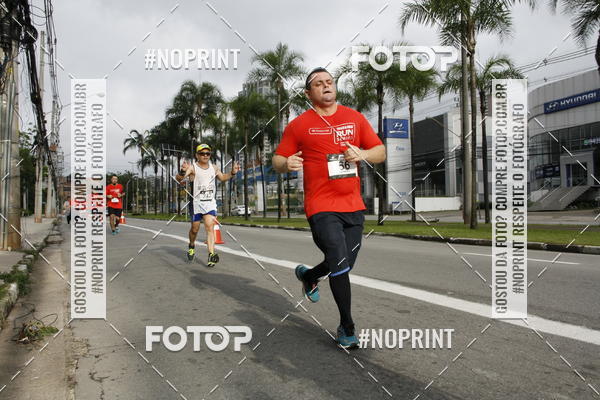 Buy your photos of the eventSantander Track & Field Run Series - Shopping Tambor on Fotop