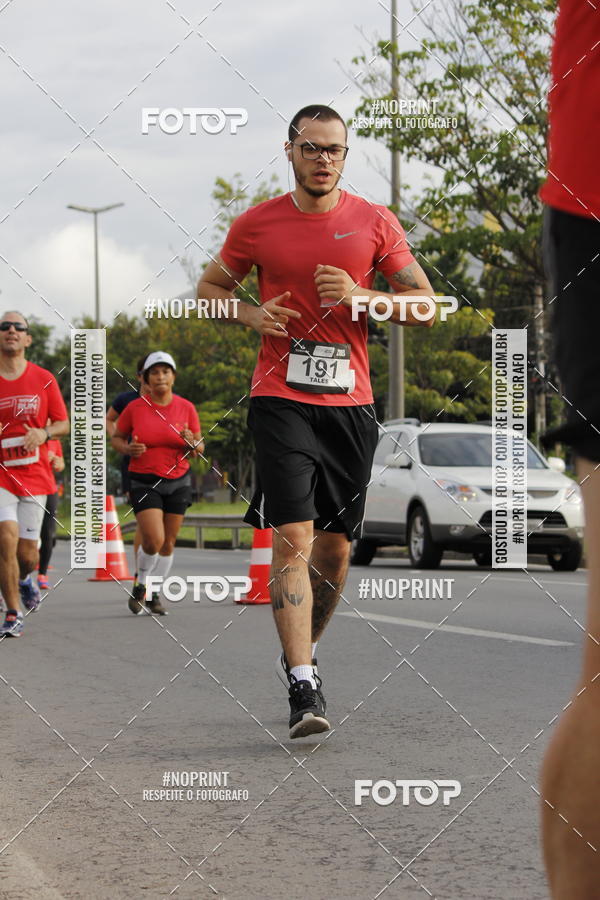Buy your photos of the eventSantander Track & Field Run Series - Shopping Tambor on Fotop