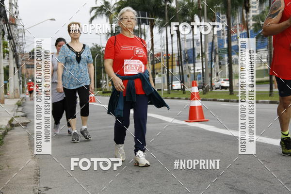Buy your photos of the eventSantander Track & Field Run Series - Shopping Tambor on Fotop