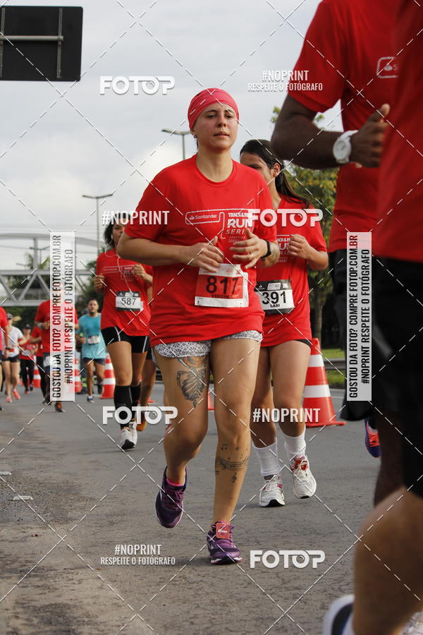 Buy your photos of the eventSantander Track & Field Run Series - Shopping Tambor on Fotop