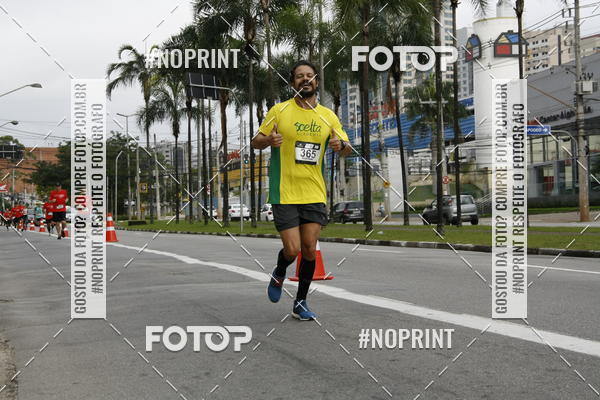 Buy your photos of the eventSantander Track & Field Run Series - Shopping Tambor on Fotop