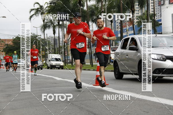 Buy your photos of the eventSantander Track & Field Run Series - Shopping Tambor on Fotop