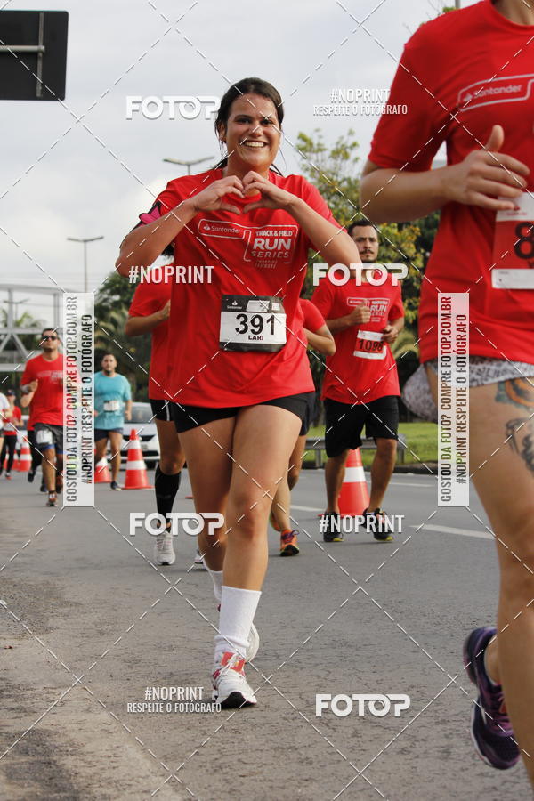 Buy your photos of the eventSantander Track & Field Run Series - Shopping Tambor on Fotop