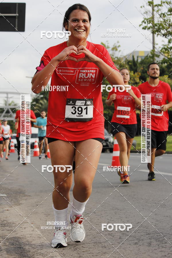 Buy your photos of the eventSantander Track & Field Run Series - Shopping Tambor on Fotop