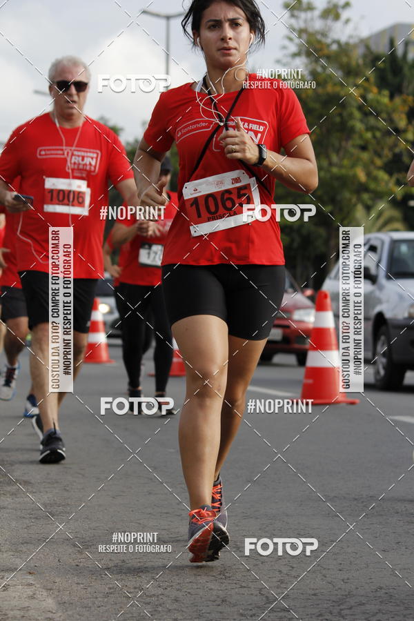 Buy your photos of the eventSantander Track & Field Run Series - Shopping Tambor on Fotop