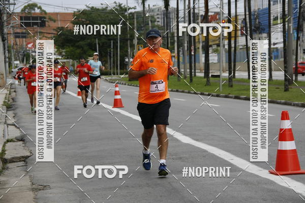 Buy your photos of the eventSantander Track & Field Run Series - Shopping Tambor on Fotop