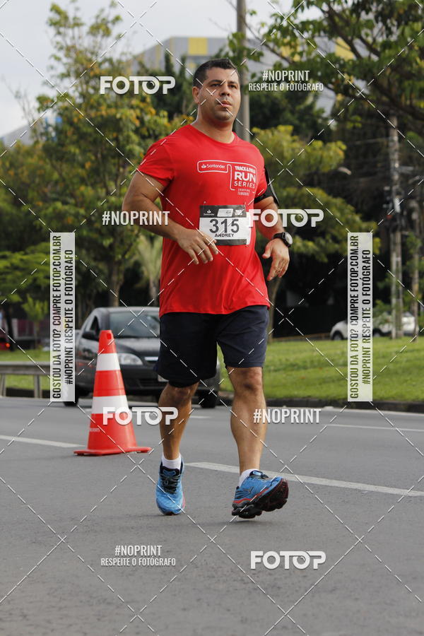 Buy your photos of the eventSantander Track & Field Run Series - Shopping Tambor on Fotop