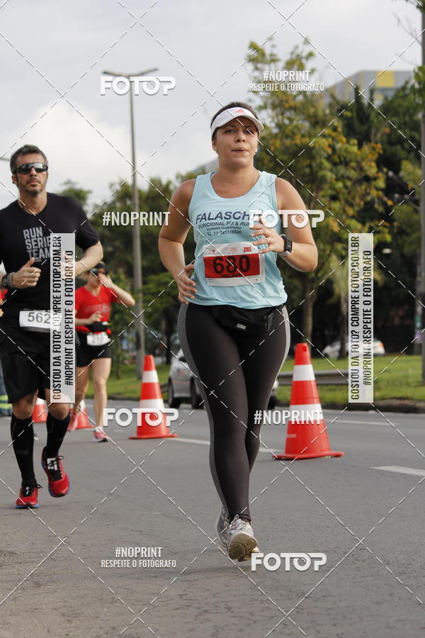 Buy your photos of the eventSantander Track & Field Run Series - Shopping Tambor on Fotop