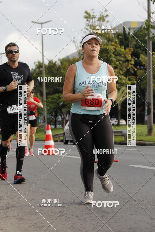 Buy your photos of the eventSantander Track & Field Run Series - Shopping Tambor on Fotop