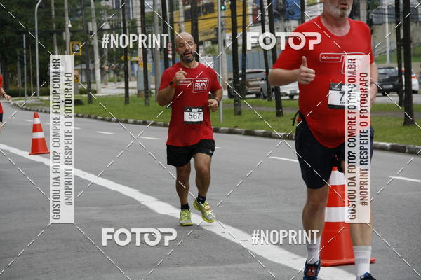 Buy your photos of the eventSantander Track & Field Run Series - Shopping Tambor on Fotop