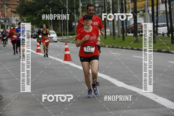 Buy your photos of the eventSantander Track & Field Run Series - Shopping Tambor on Fotop