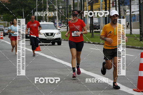 Buy your photos of the eventSantander Track & Field Run Series - Shopping Tambor on Fotop