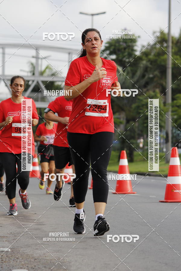 Buy your photos of the eventSantander Track & Field Run Series - Shopping Tambor on Fotop