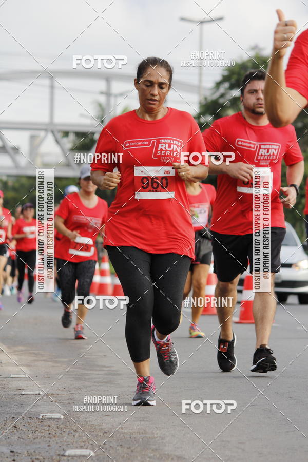 Buy your photos of the eventSantander Track & Field Run Series - Shopping Tambor on Fotop