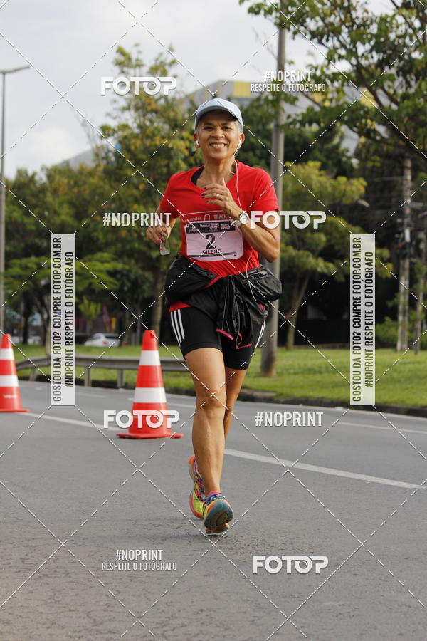 Buy your photos of the eventSantander Track & Field Run Series - Shopping Tambor on Fotop