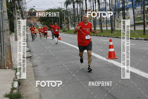 Buy your photos of the eventSantander Track & Field Run Series - Shopping Tambor on Fotop