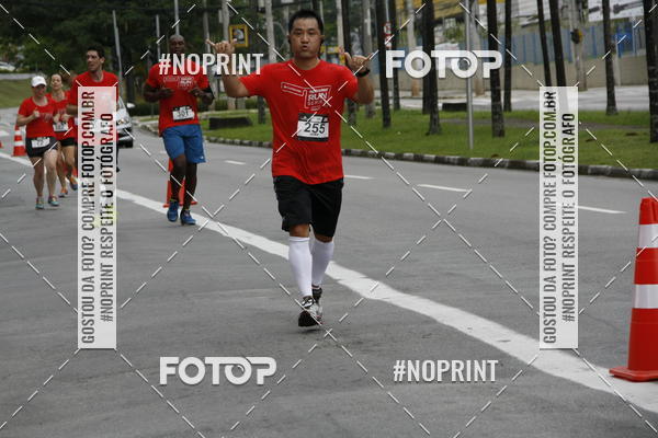 Buy your photos of the eventSantander Track & Field Run Series - Shopping Tambor on Fotop