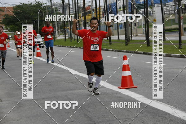 Buy your photos of the eventSantander Track & Field Run Series - Shopping Tambor on Fotop