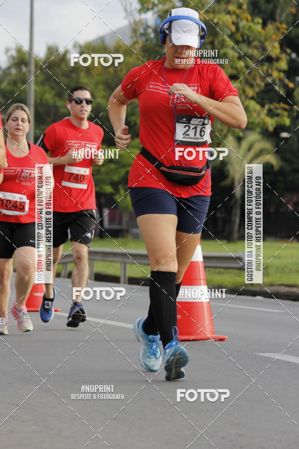 Buy your photos of the eventSantander Track & Field Run Series - Shopping Tambor on Fotop