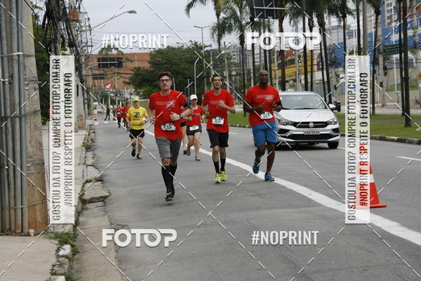 Buy your photos of the eventSantander Track & Field Run Series - Shopping Tambor on Fotop
