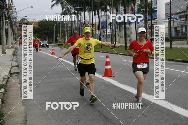 Buy your photos of the eventSantander Track & Field Run Series - Shopping Tambor on Fotop