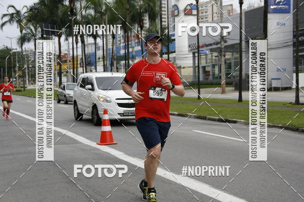 Buy your photos of the eventSantander Track & Field Run Series - Shopping Tambor on Fotop