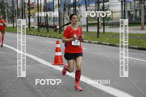 Buy your photos of the eventSantander Track & Field Run Series - Shopping Tambor on Fotop