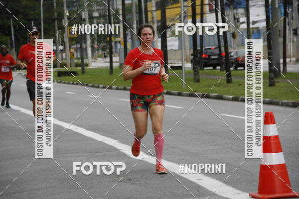Buy your photos of the eventSantander Track & Field Run Series - Shopping Tambor on Fotop