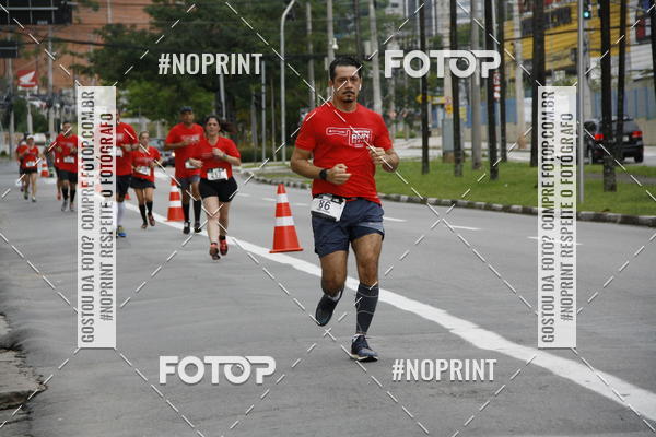 Buy your photos of the eventSantander Track & Field Run Series - Shopping Tambor on Fotop